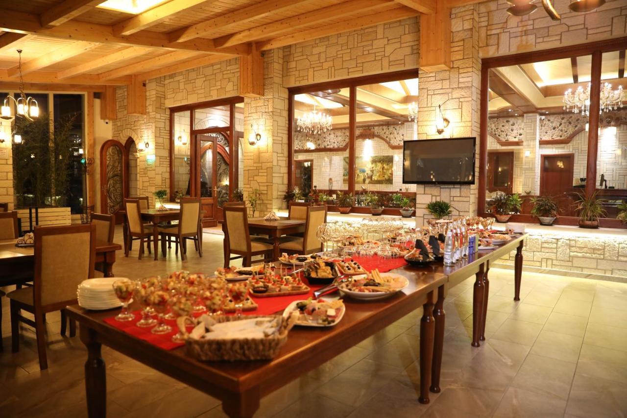 Hotel Vd Roleks Vlorë Εξωτερικό φωτογραφία