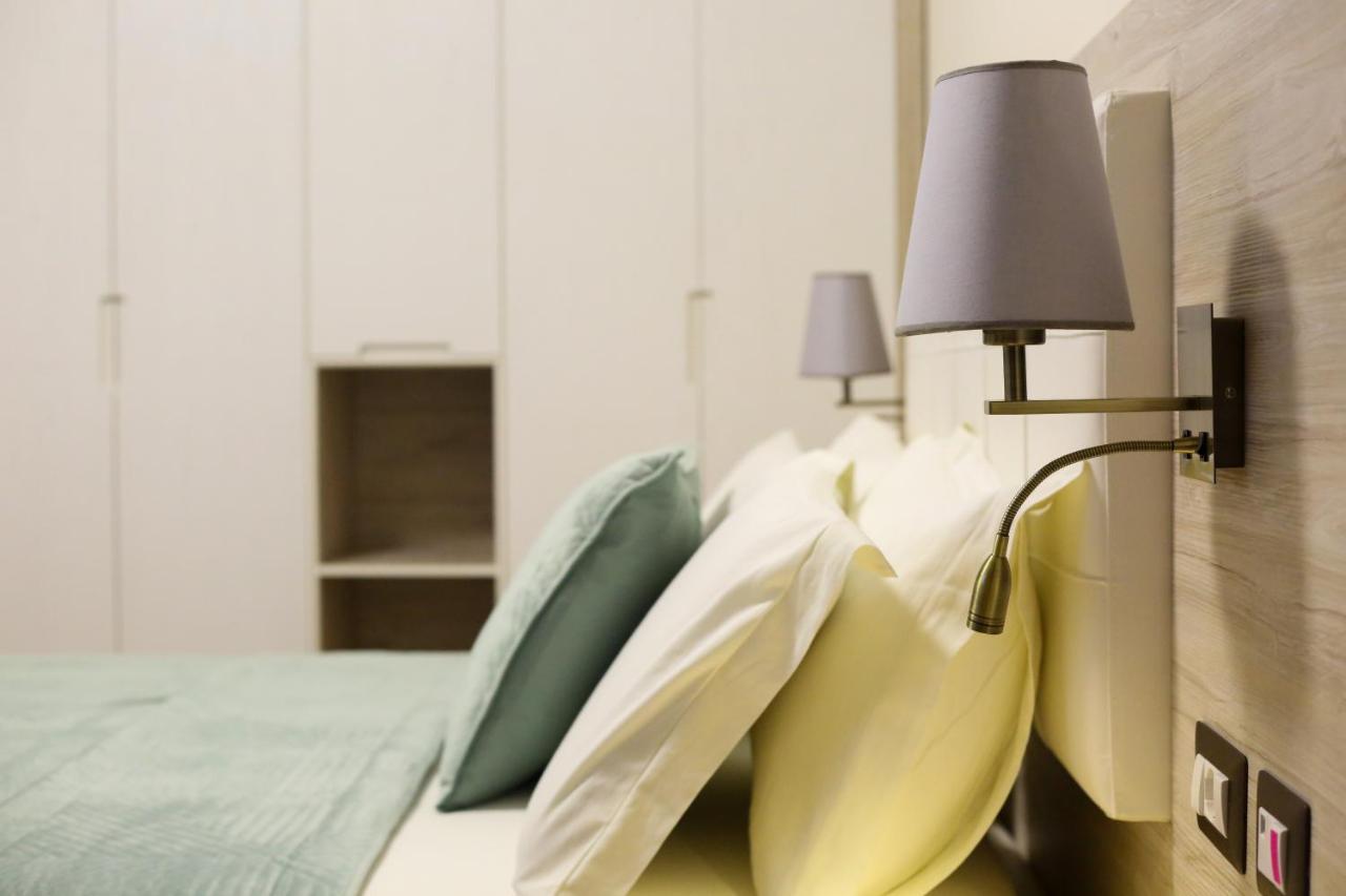 Hotel Vd Roleks Vlorë Δωμάτιο φωτογραφία